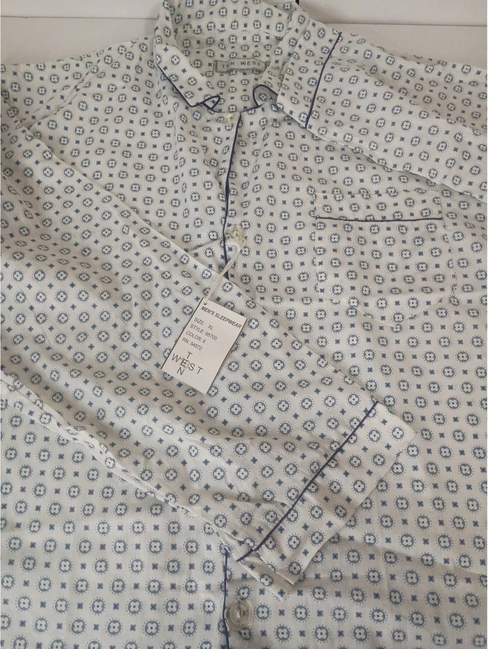White patterned pajama set with contrast piping